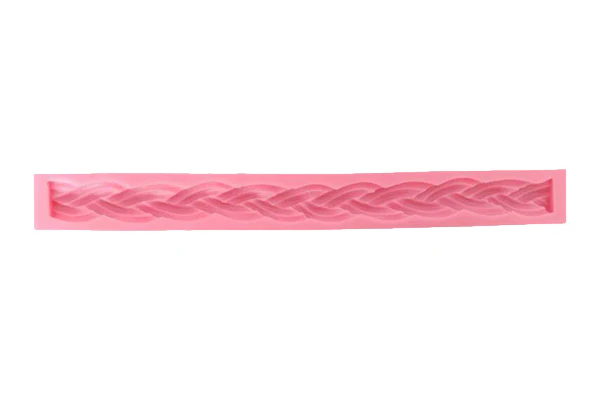 Braided Border - Iconic Cake Art