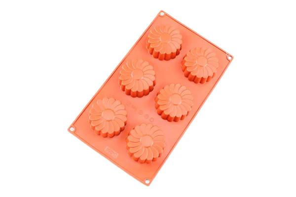 Daisy 6 Cavity Silicone Mould - Iconic Cake Art